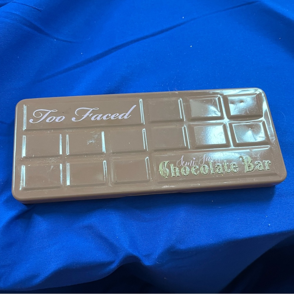 Too Faced Chocolate Bar Palette